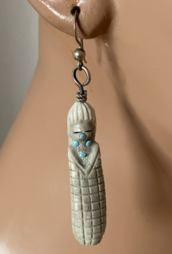 Carved Zuni Maiden Ohrhnger Zuni Handarbeit